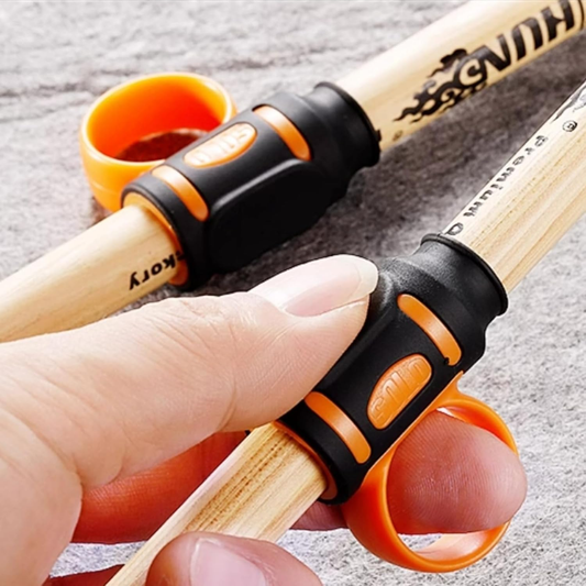 AUPHY 7A Drum Stick Control Clip Finger Drumsticks Aid Drum Stick Finger Controller Silicone Drum Sticks Twirling Controller Auxiliary Drumsticks Finger Ring Anti-Slip 2pcs(Black and Orange)